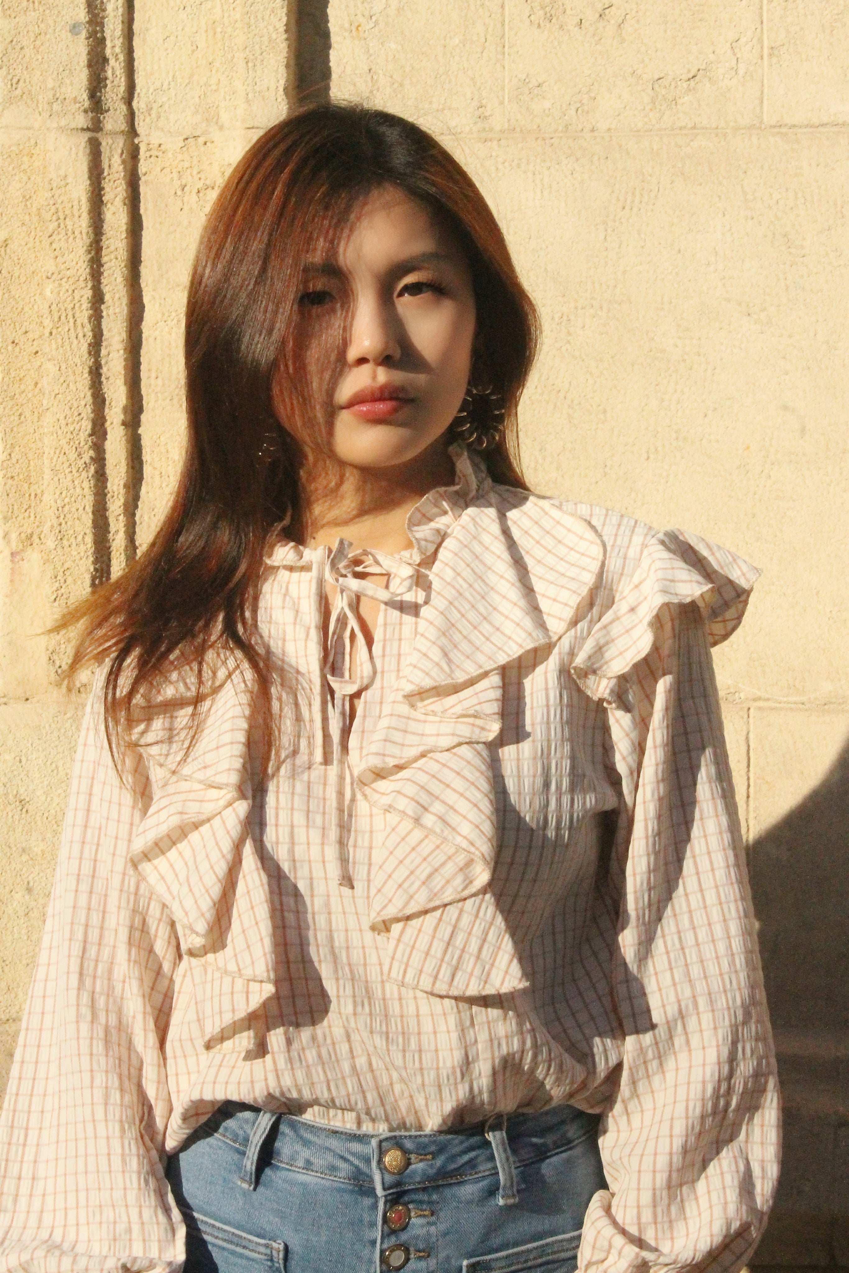 Camisa con volante