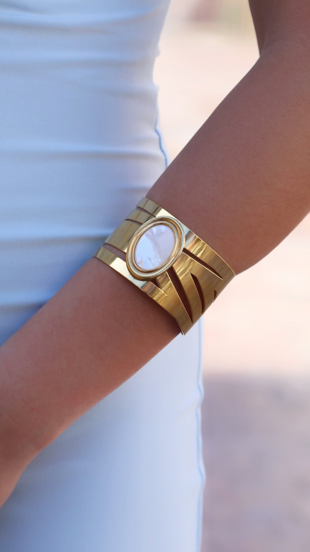 BRAZALETE DE ACERO