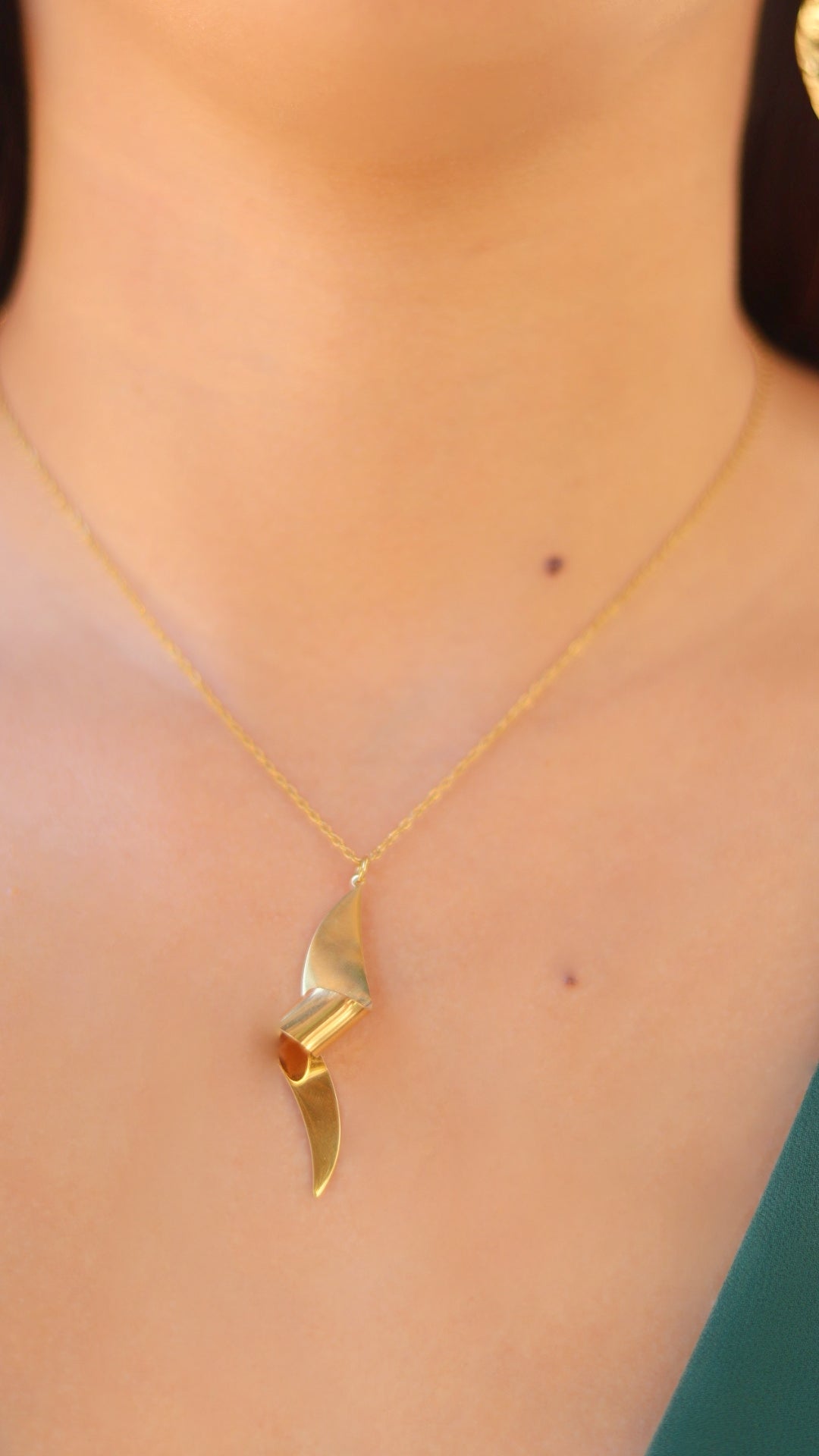COLLAR ONDA ACERO