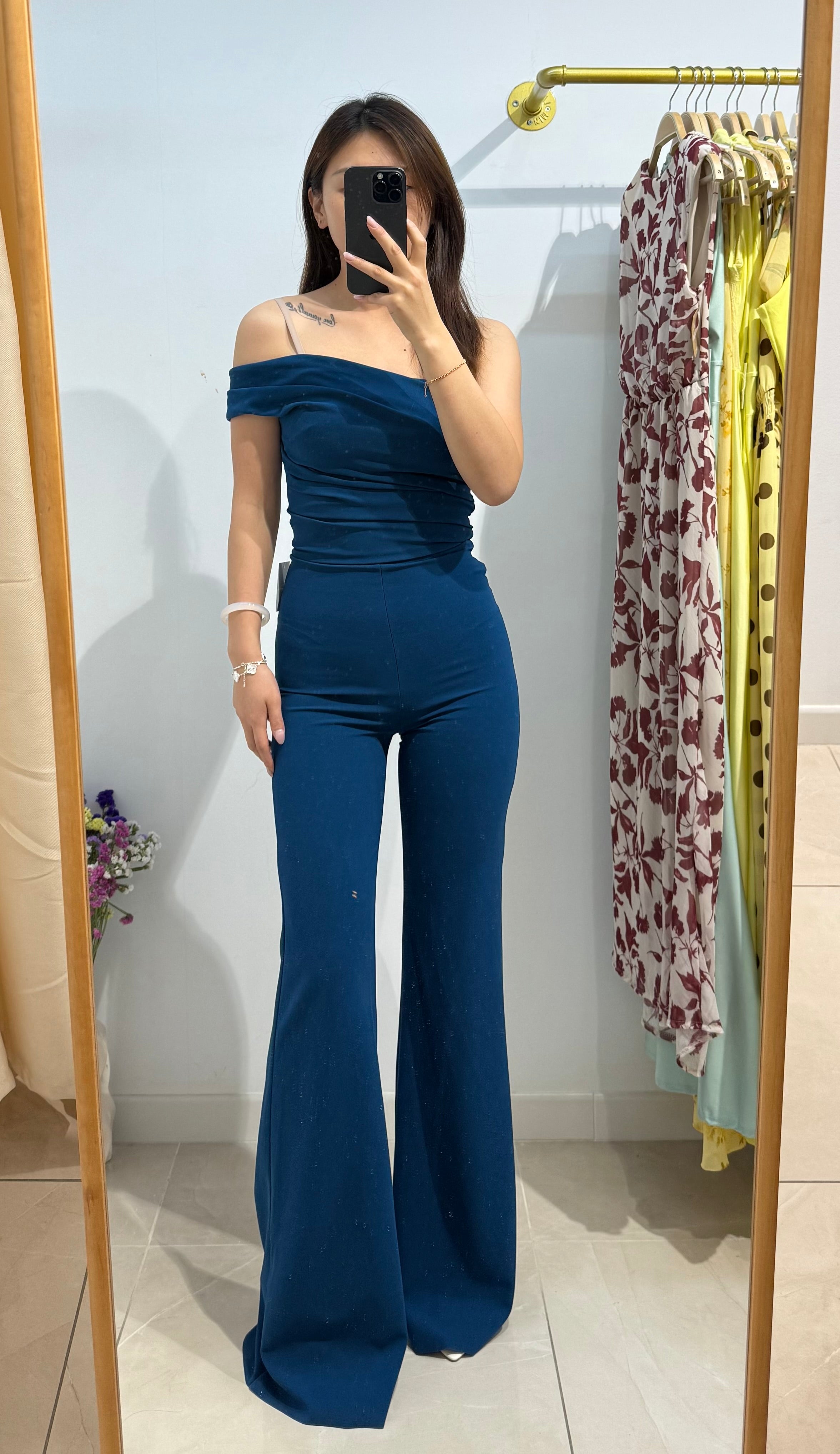Azul petróleo 