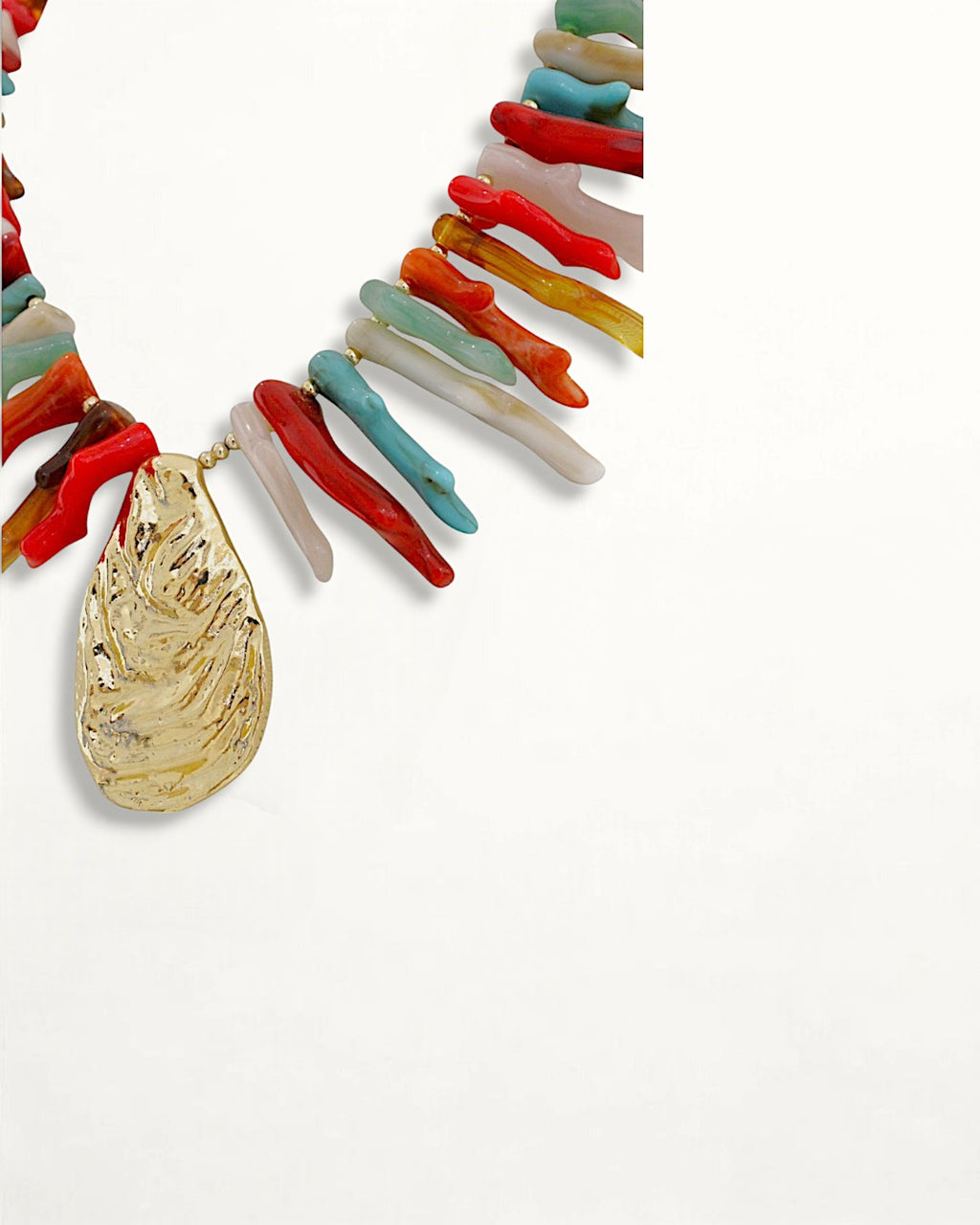 COLLAR CORAL VERANO