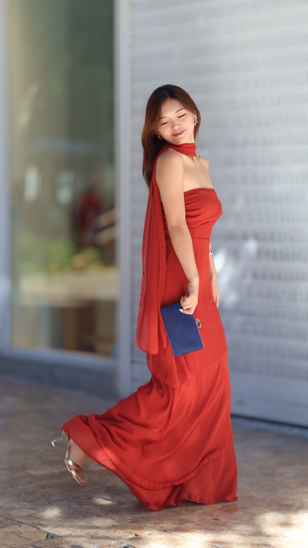 VESTIDO HALTER CAPA