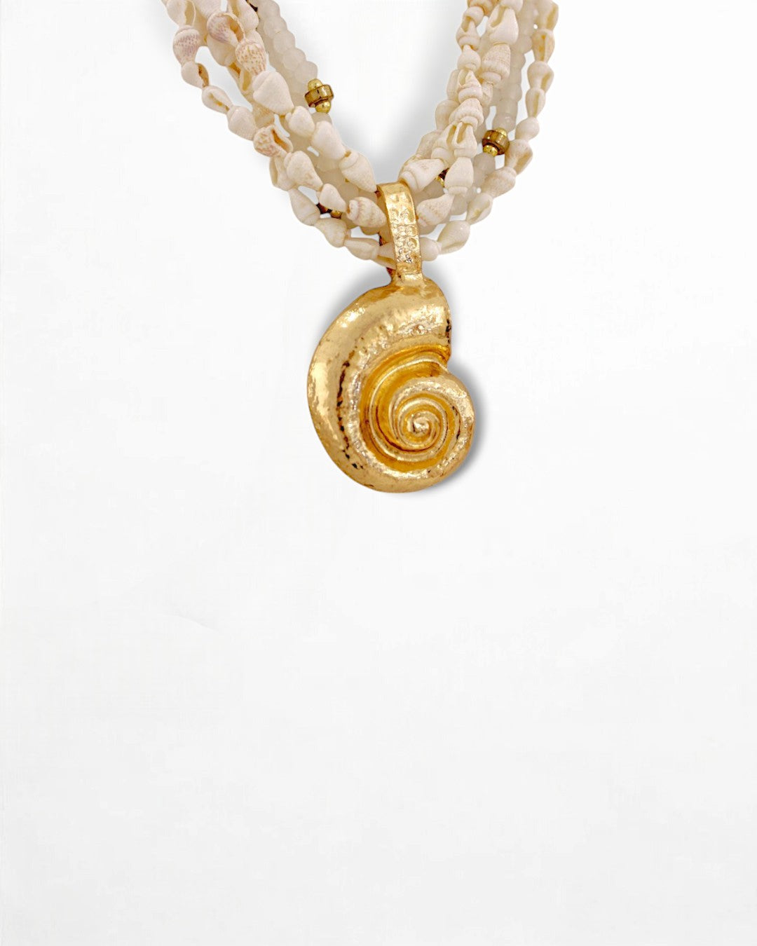COLLAR CONCHA