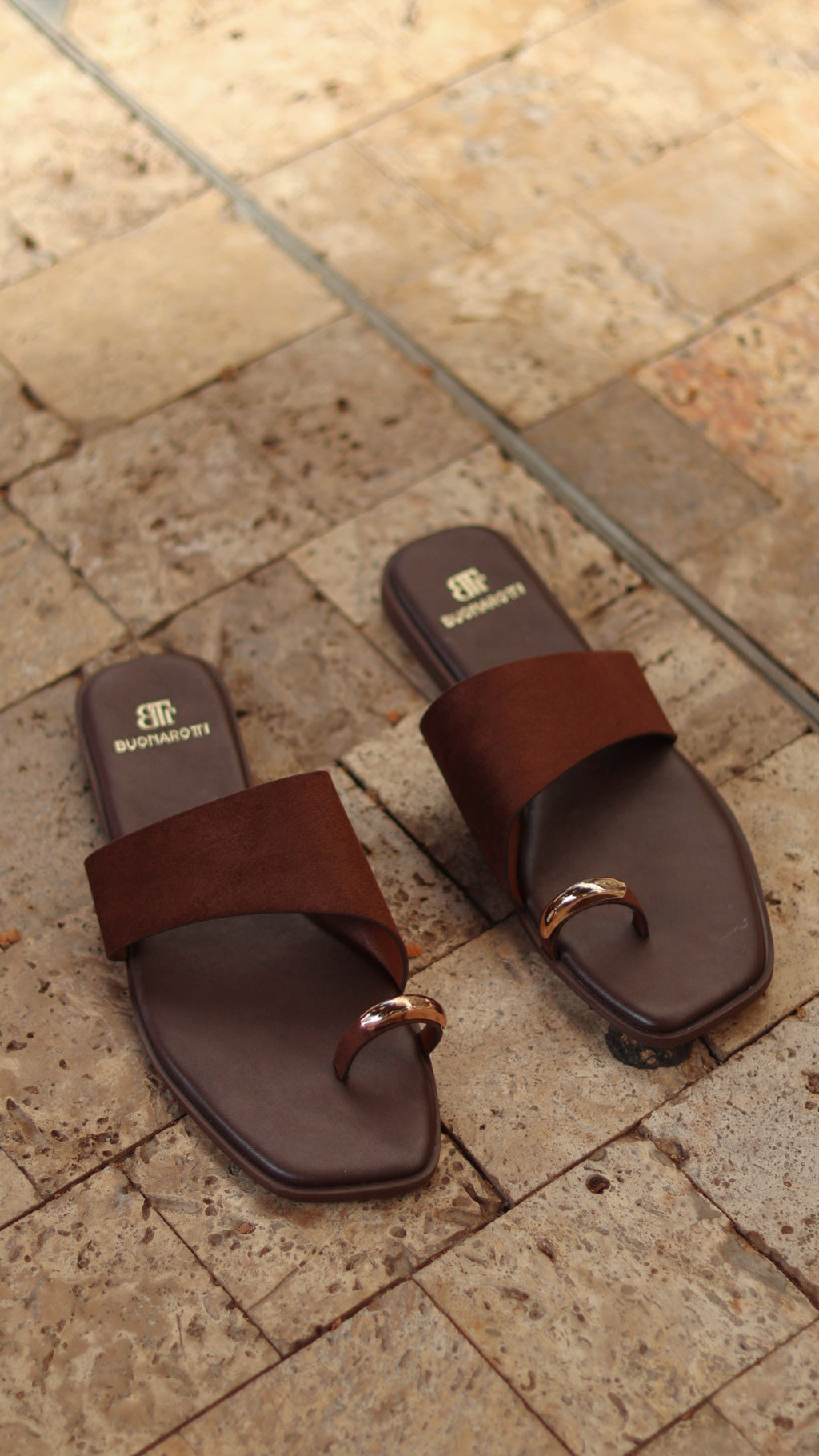 Marron