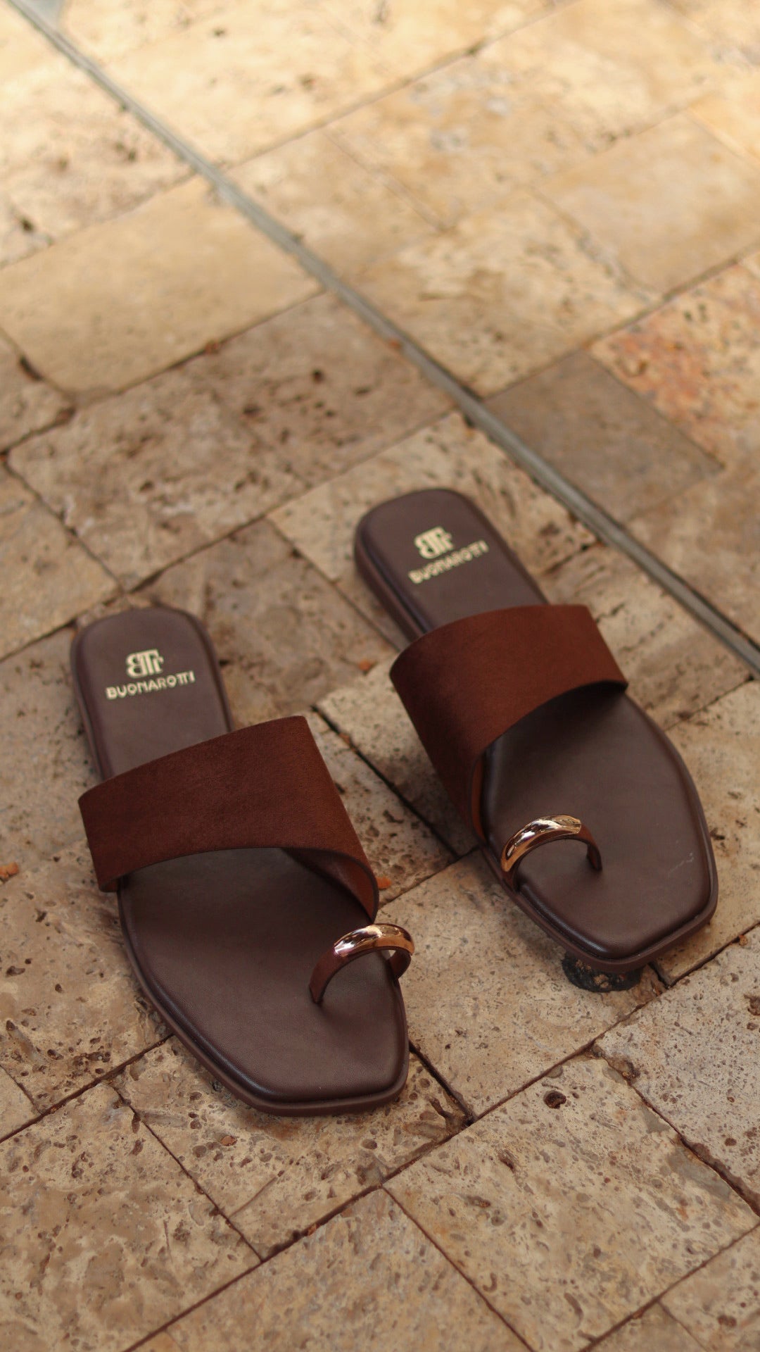 Marron