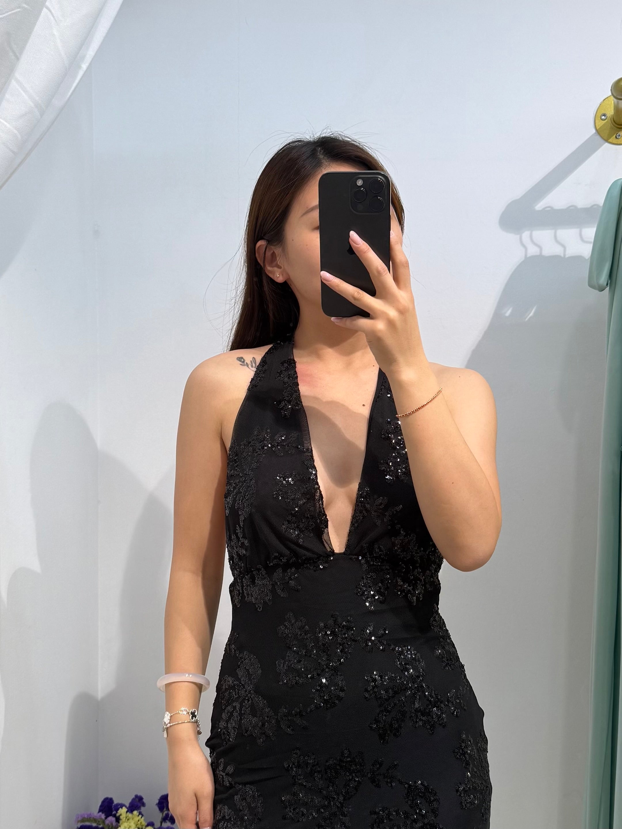 VESTIDO LENTEJUELAS.