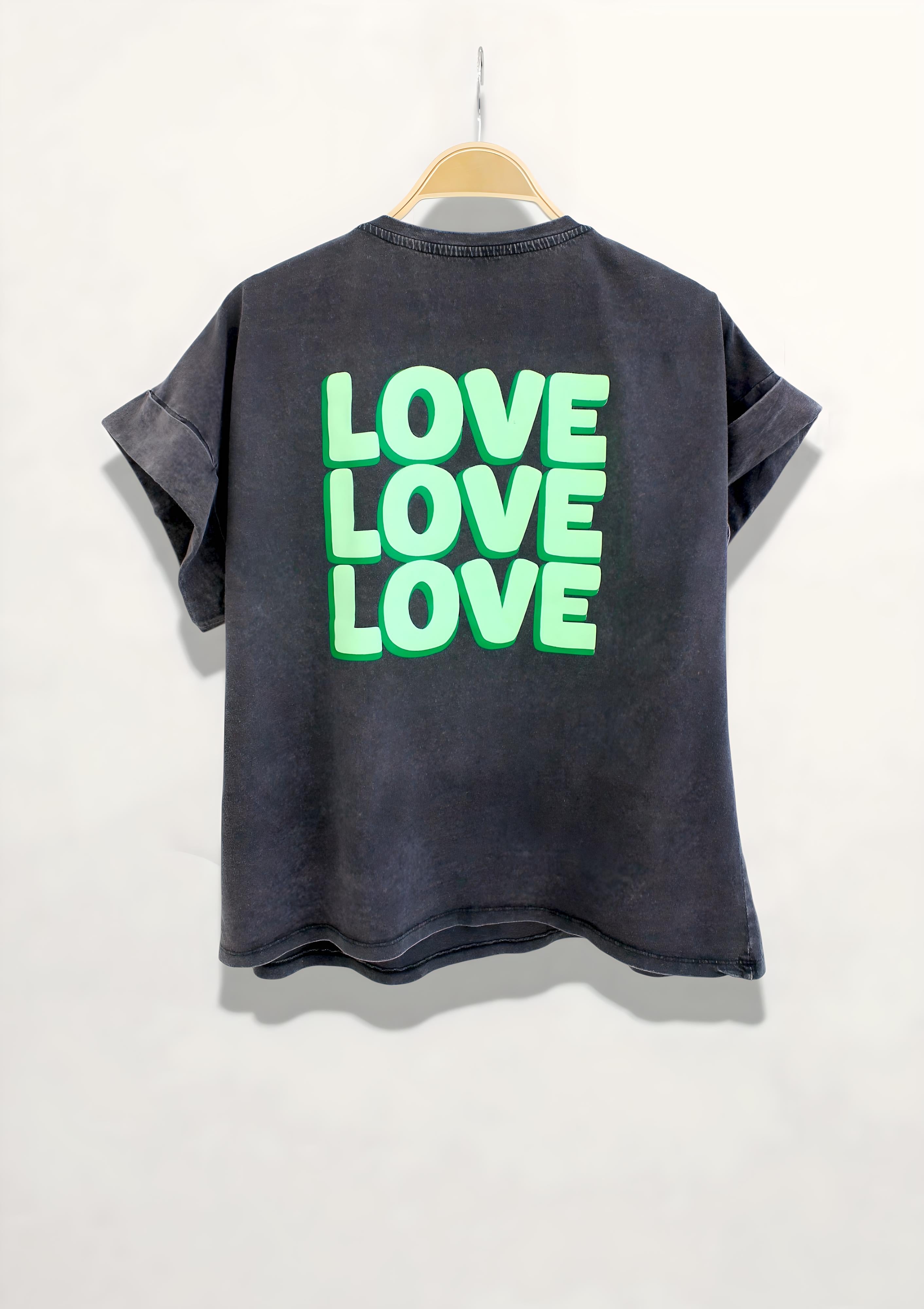 LOVE, LOVE, LOVE.