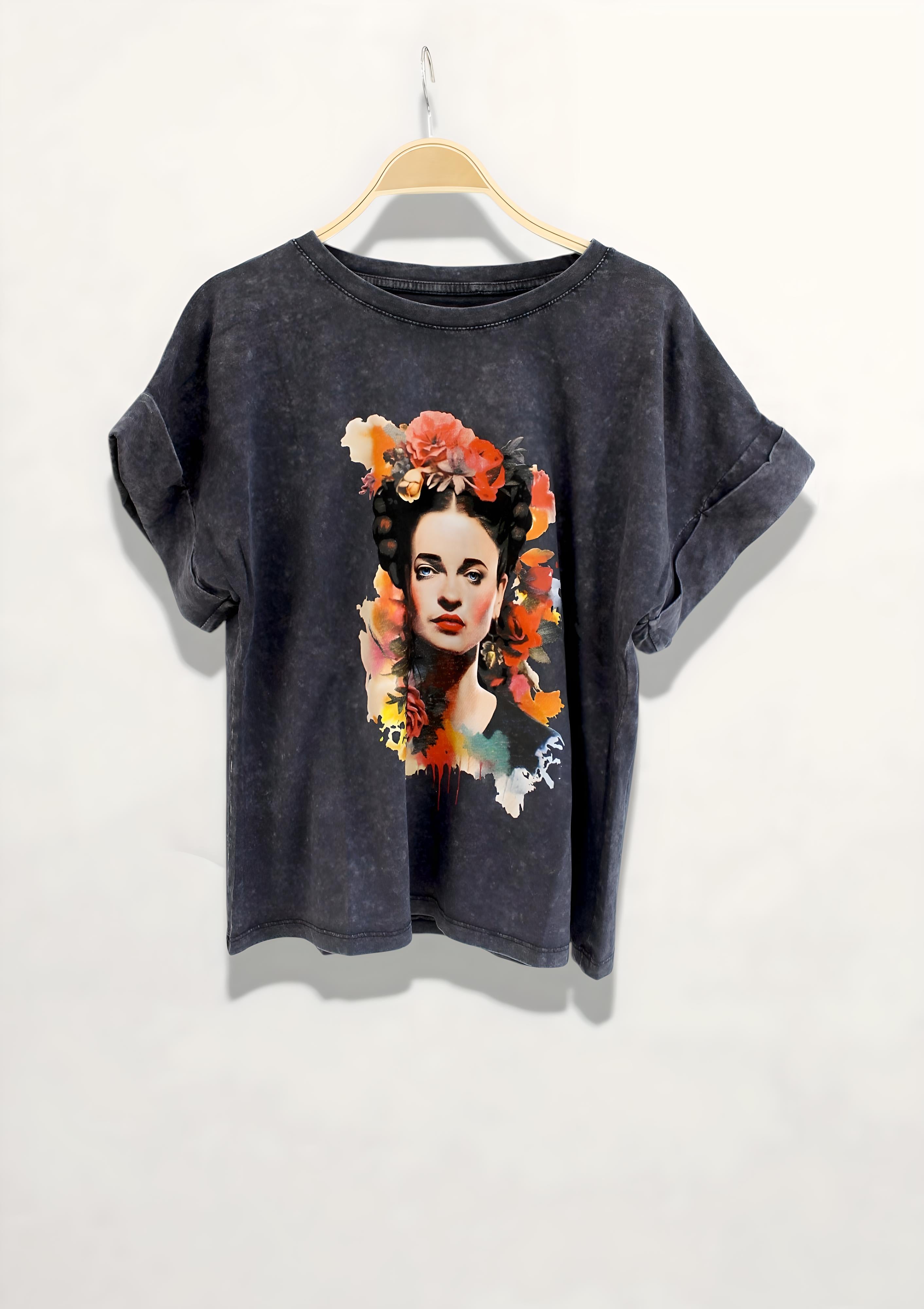 MUJER FLORES