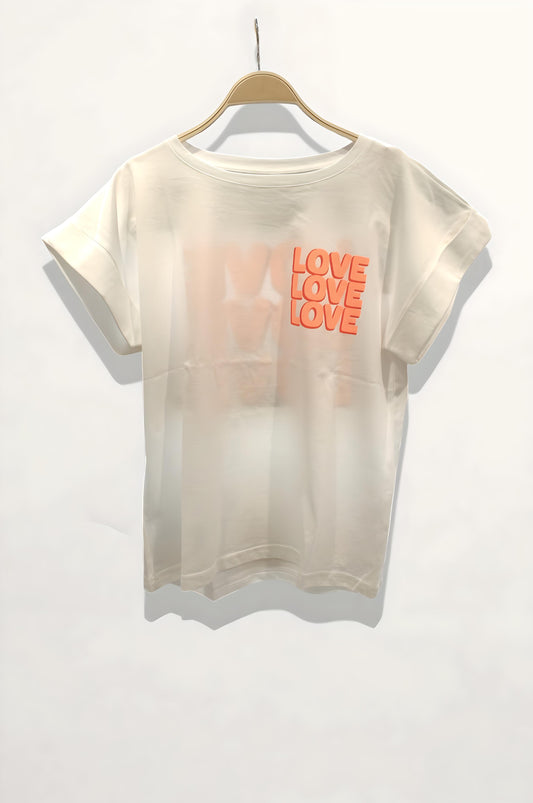 LOVE, LOVE, LOVE.