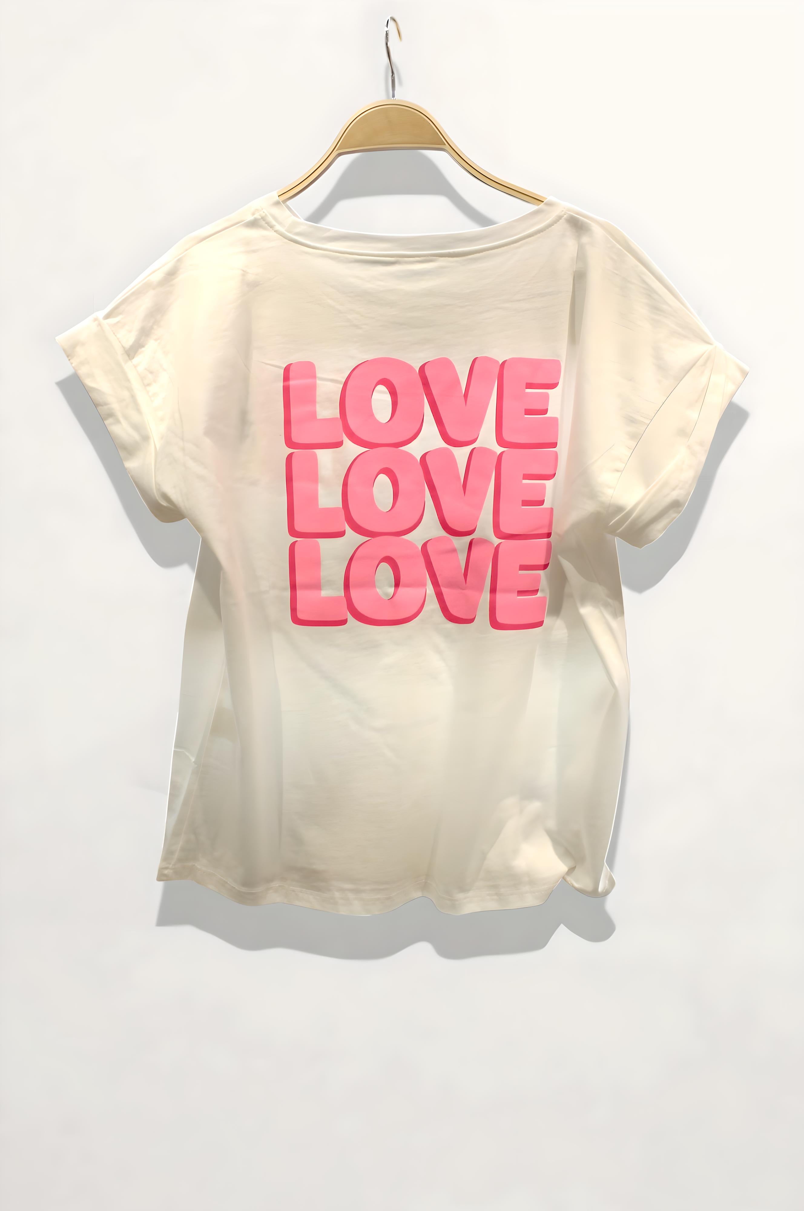 LOVE, LOVE, LOVE.
