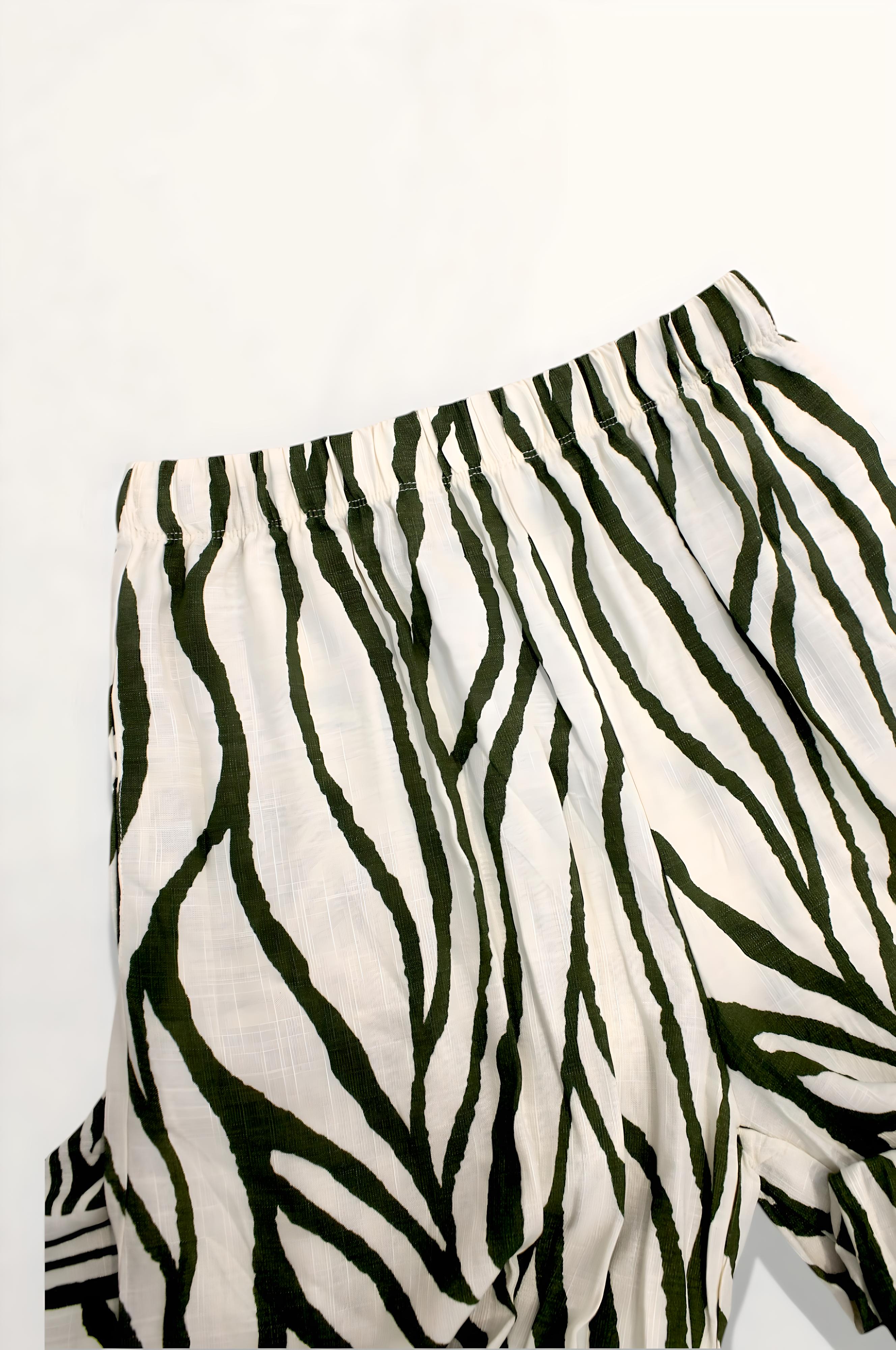 CONJUNTO ESTAMPADO ZEBRA