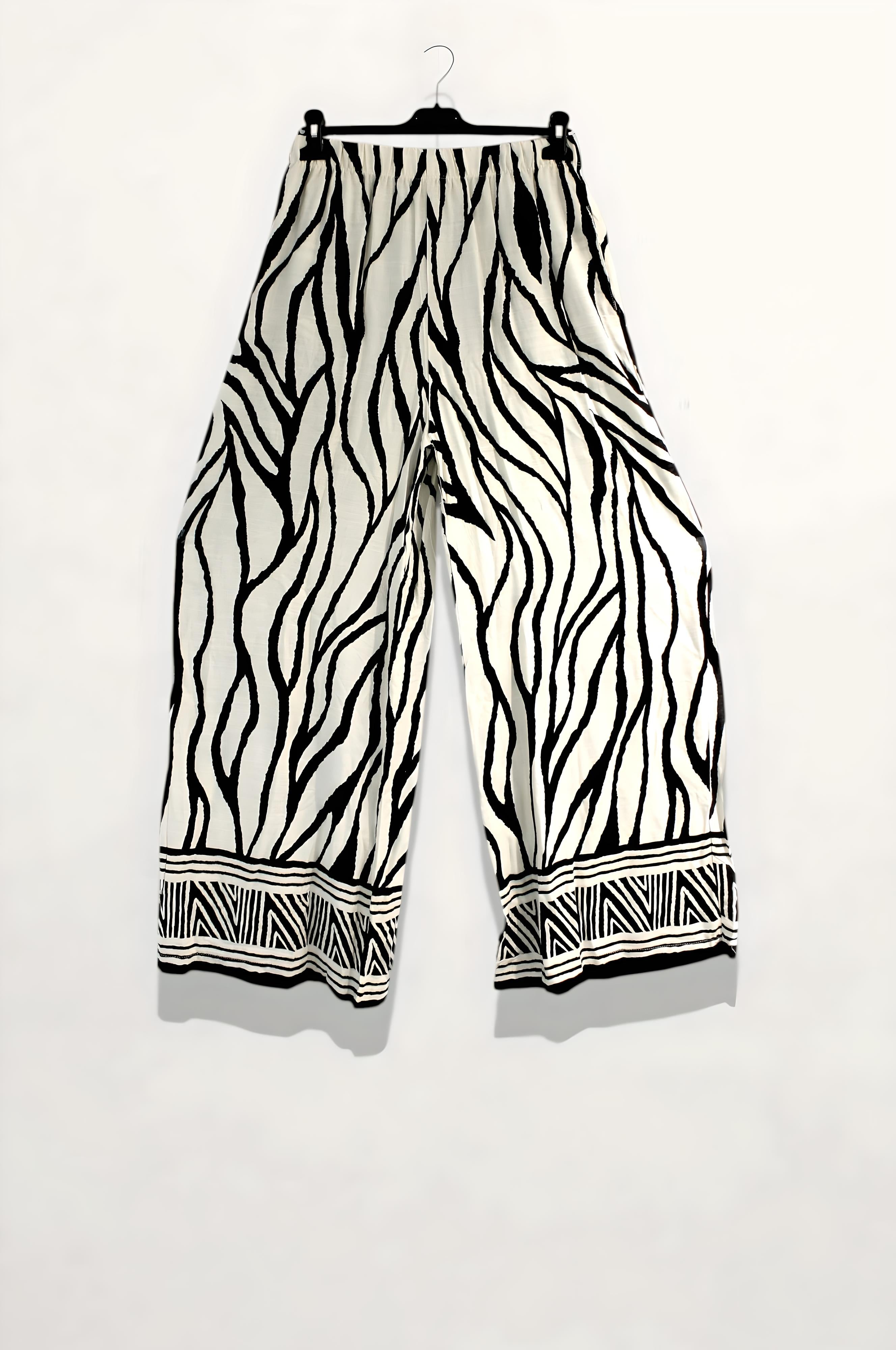 CONJUNTO ESTAMPADO ZEBRA