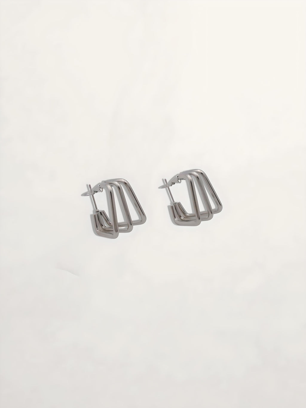 PENDIENTES ARO TRIANGULO