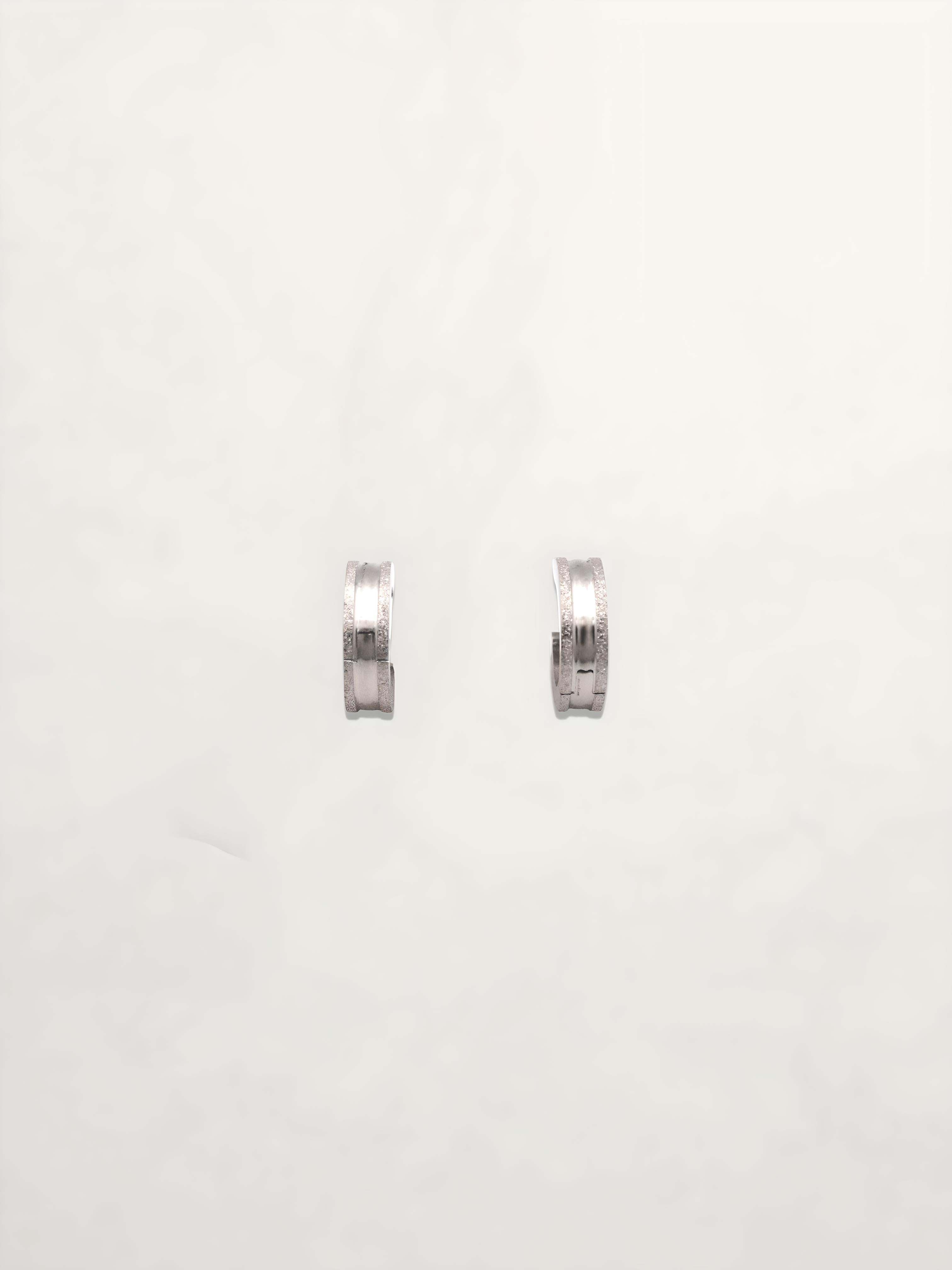 PENDIENTES ARO BRILLO