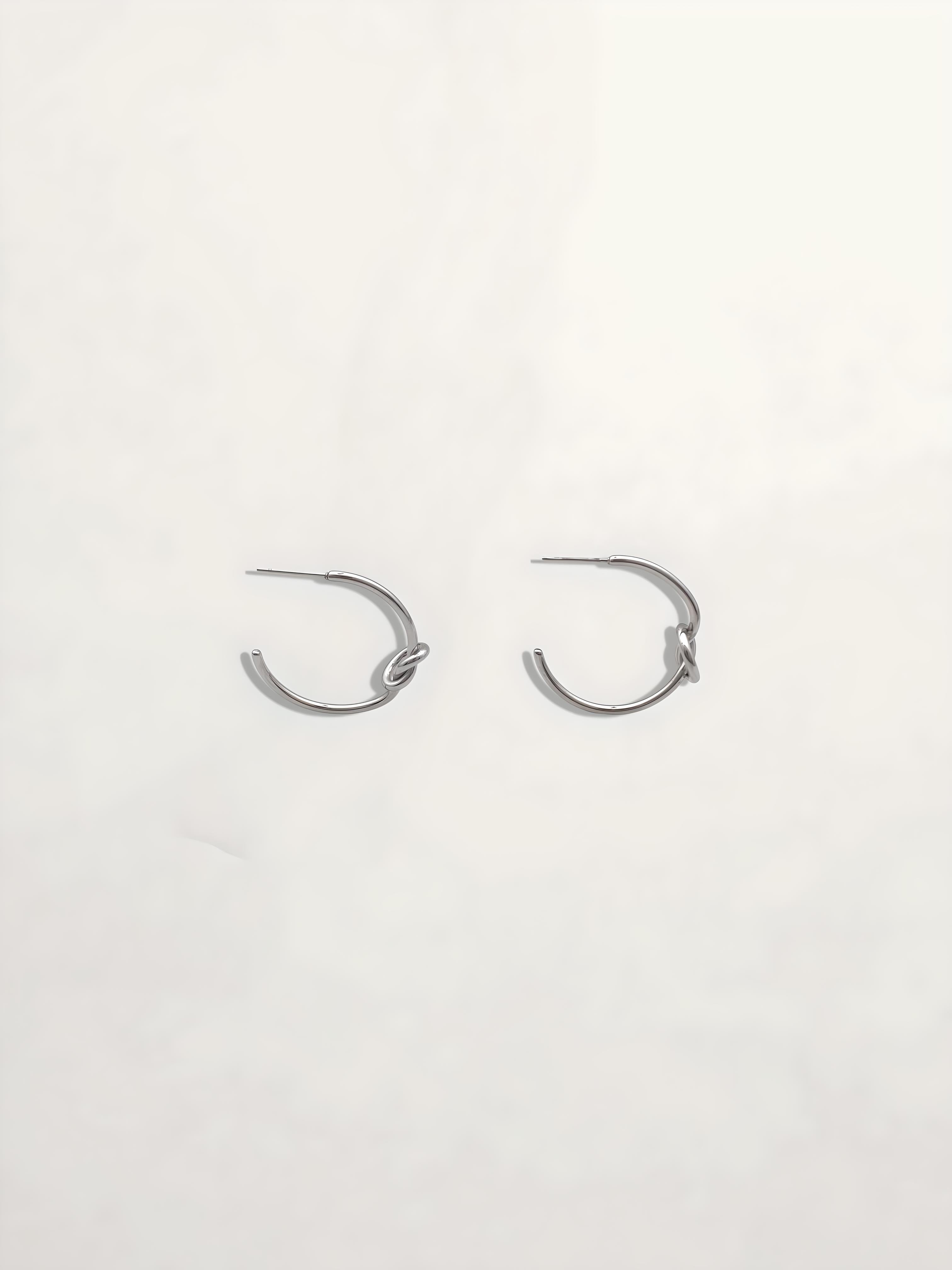 PENDIENTES ARO NUDO