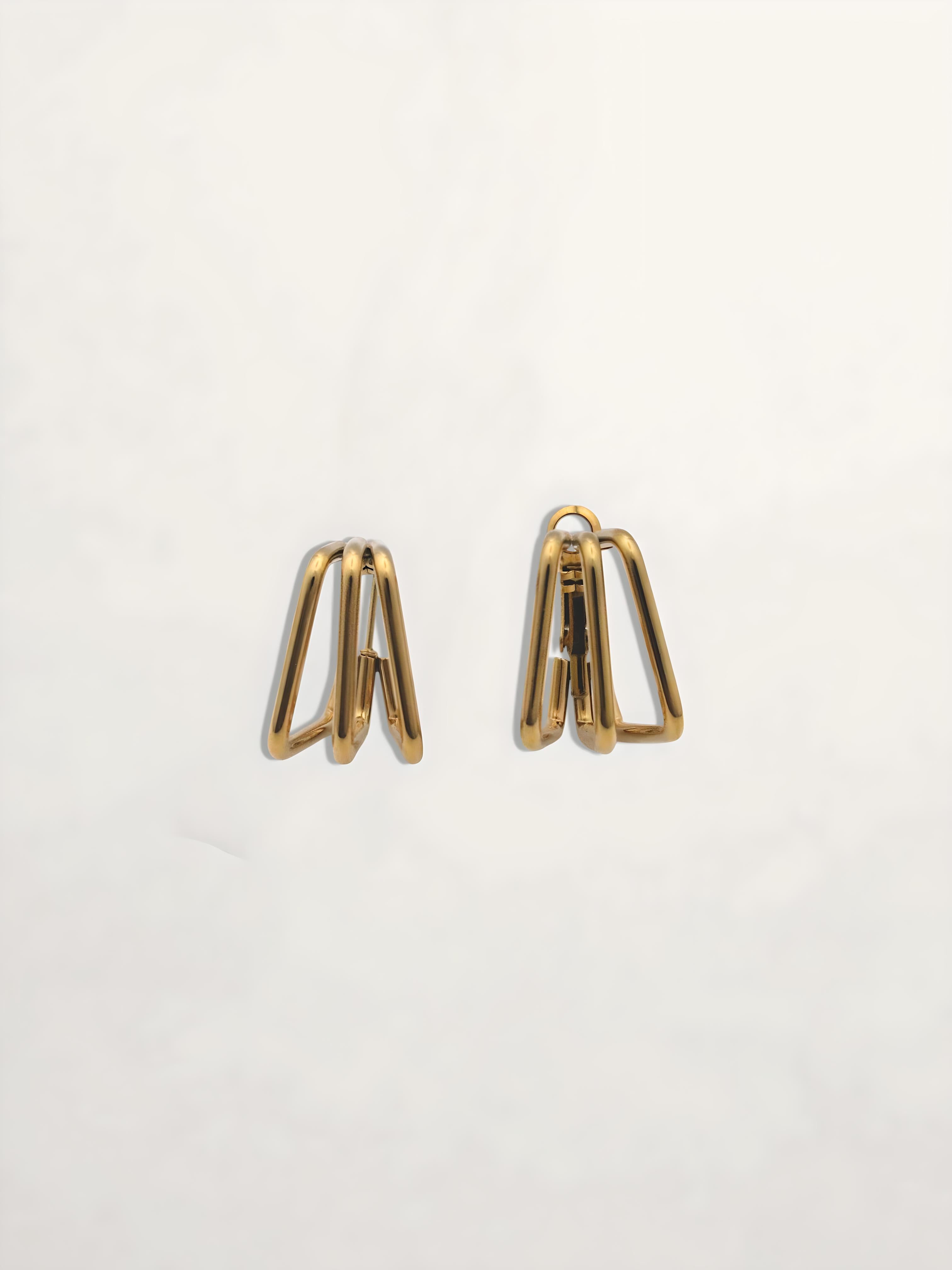 PENDIENTES ARO TRIANGULO