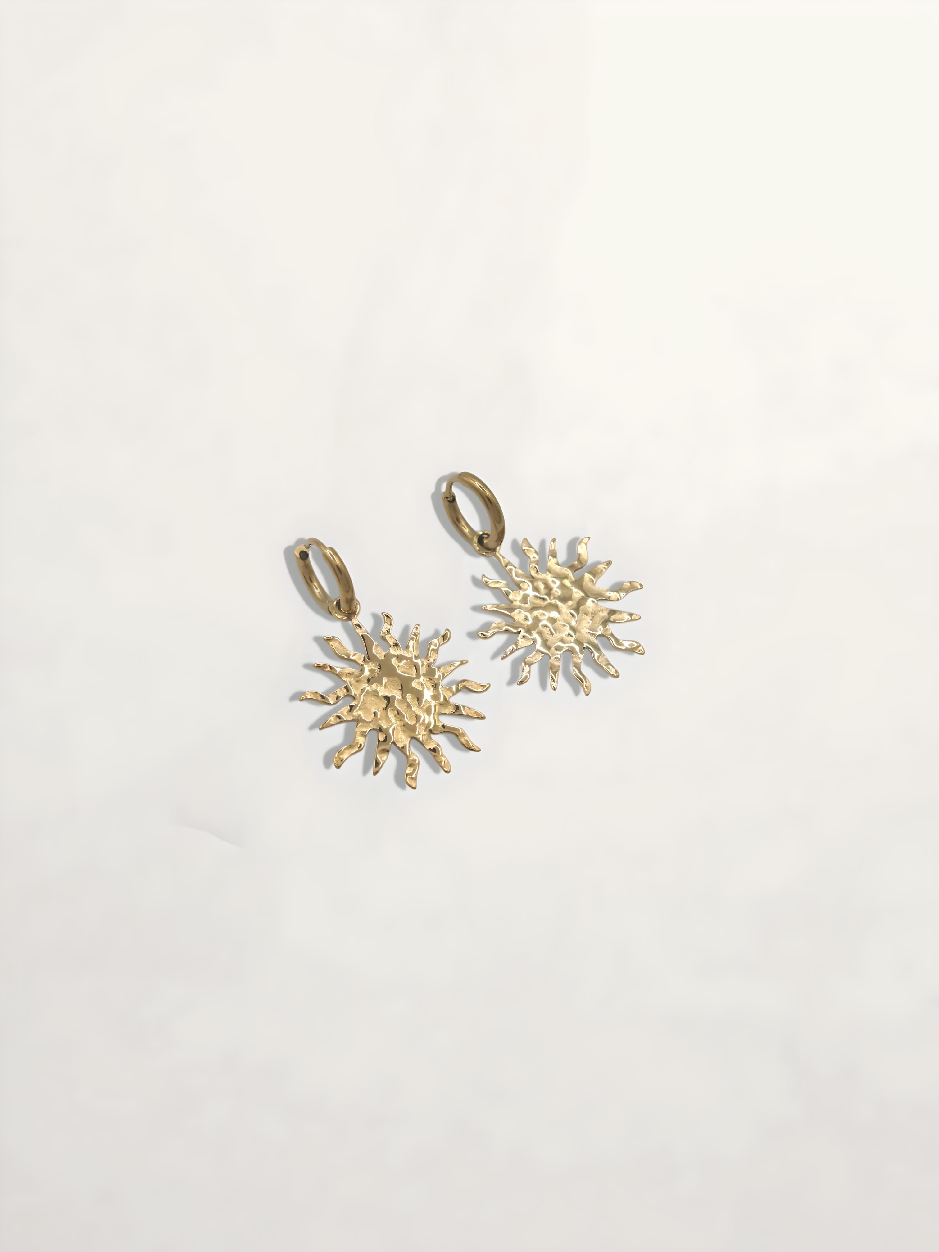 PENDIENTES SOLES PEQUEÑOS