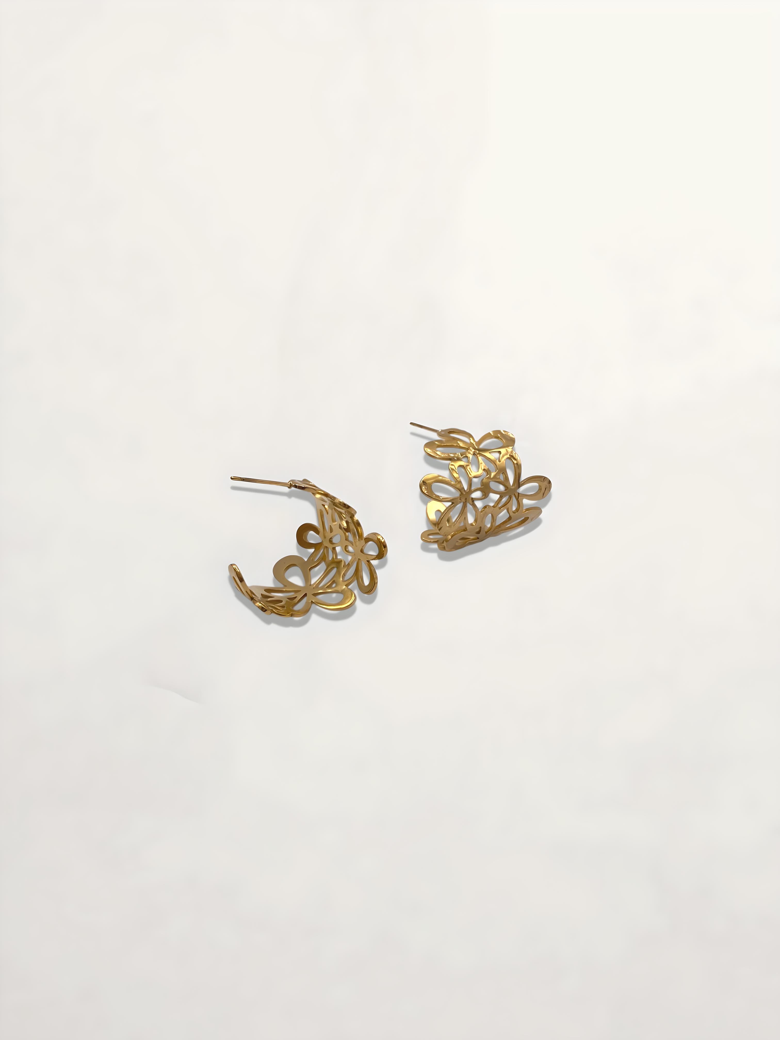 PENDIENTES AROS FLORES