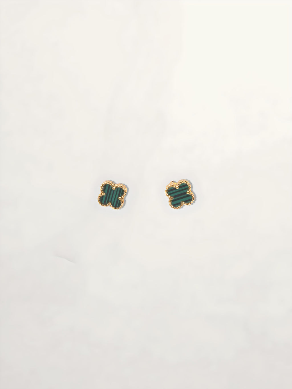 PENDIENTES TREBOL VC