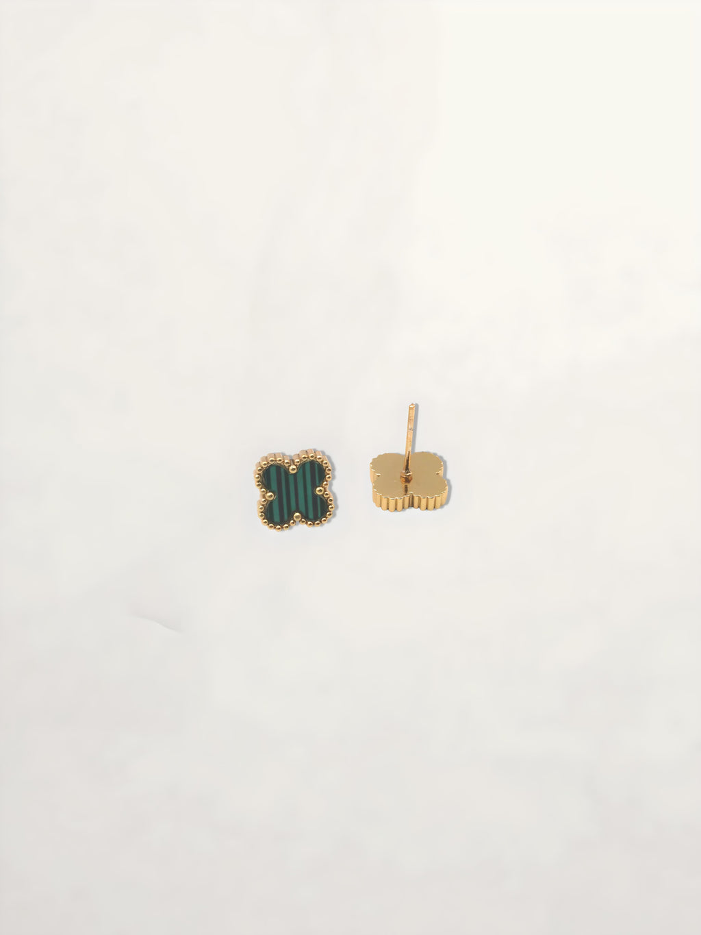 PENDIENTES TREBOL VC