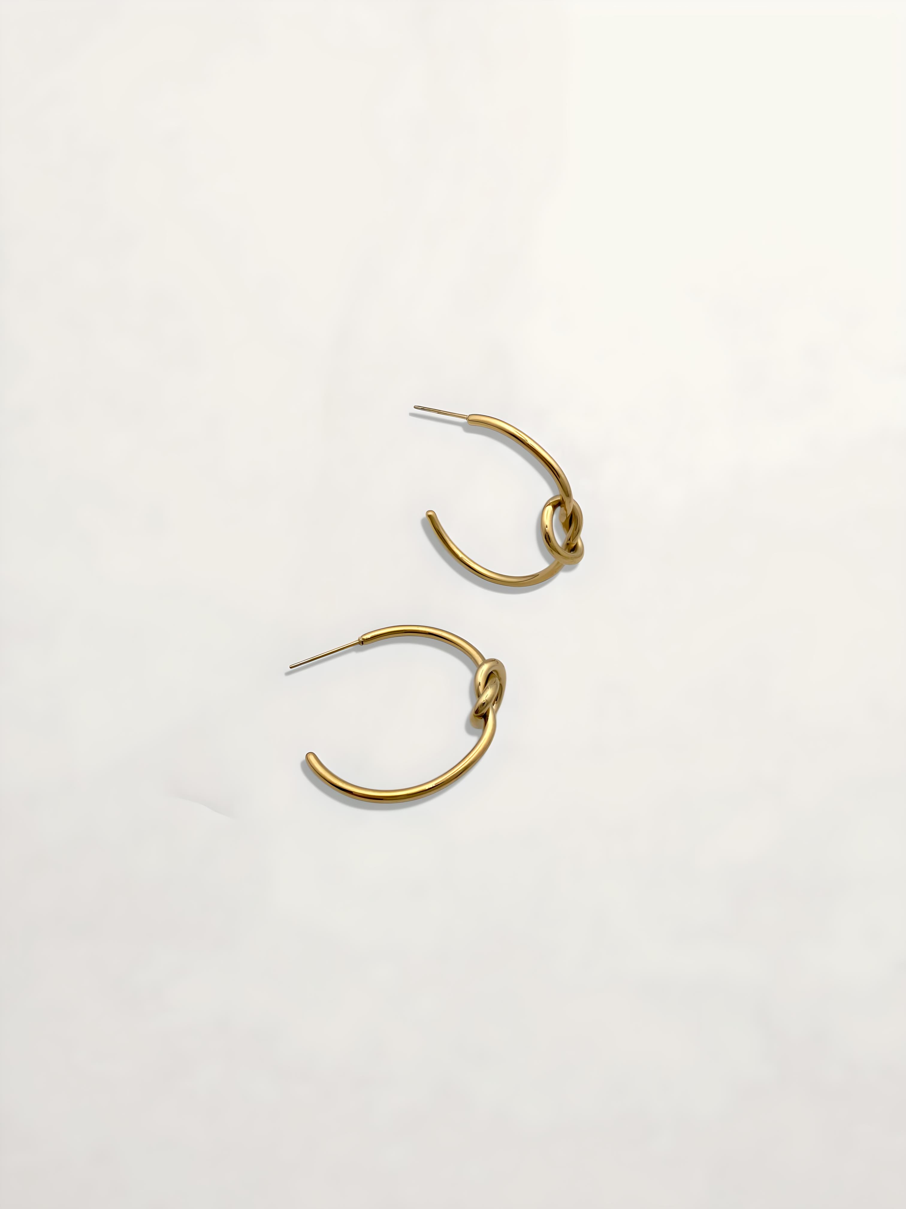 PENDIENTES ARO NUDO
