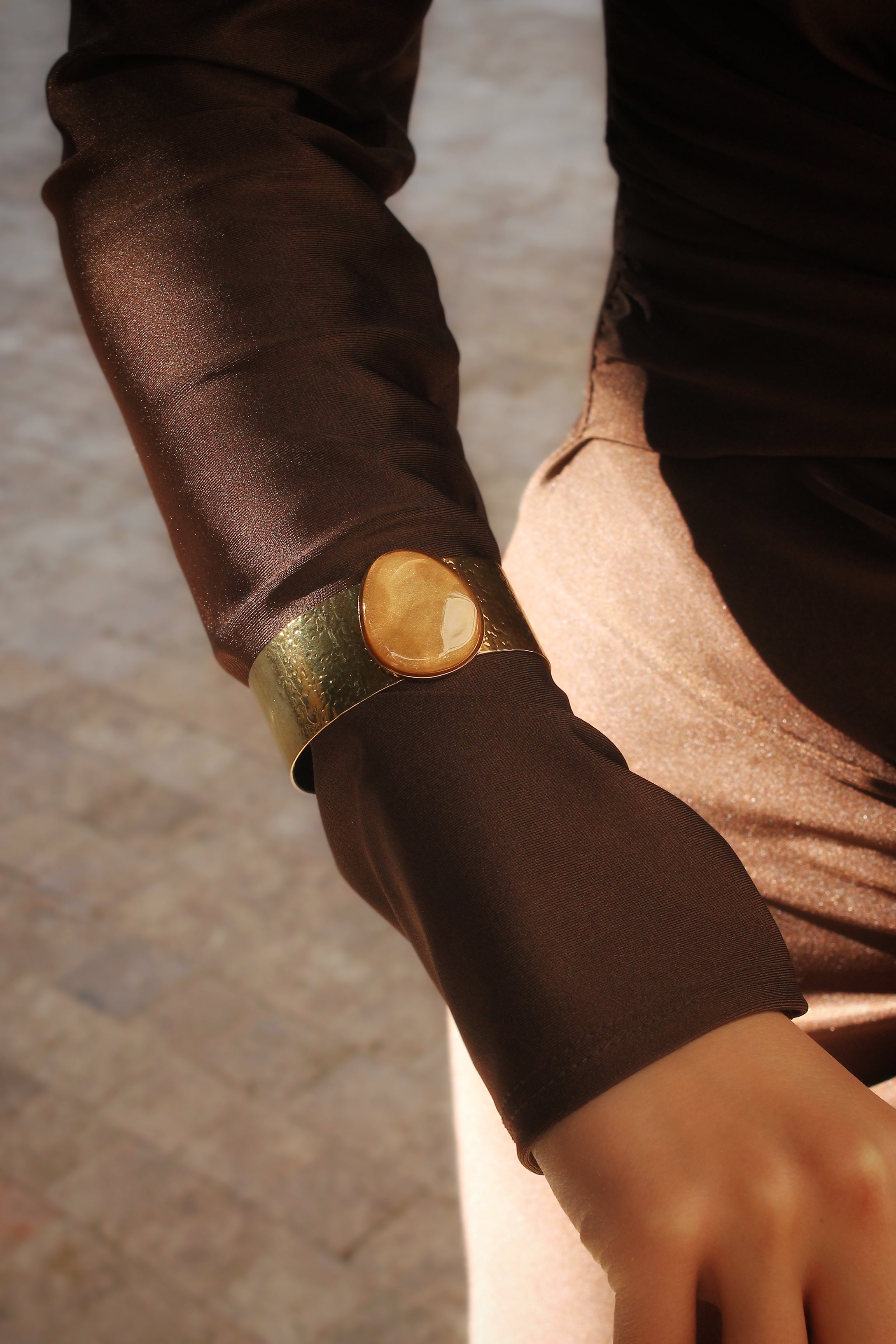 BRAZALETE CON PIEDRA