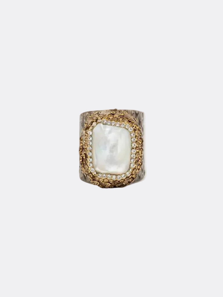 ANILLO CUARZO LUNAR NACARADO