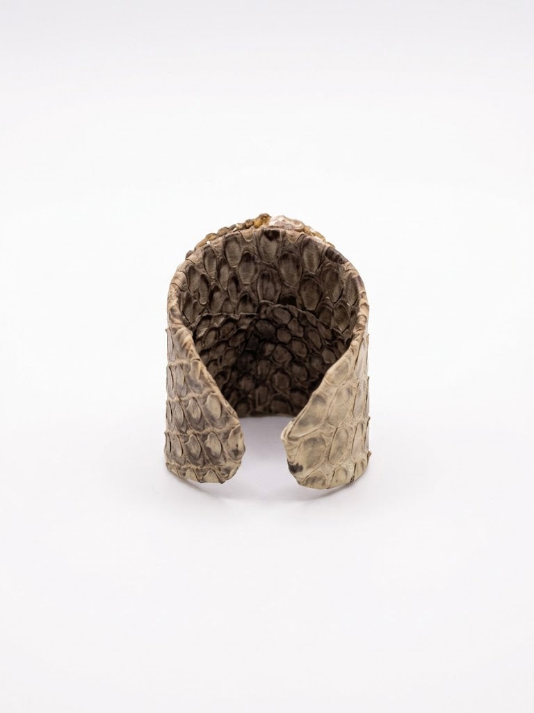 ANILLO CUARZO LUNAR NACARADO