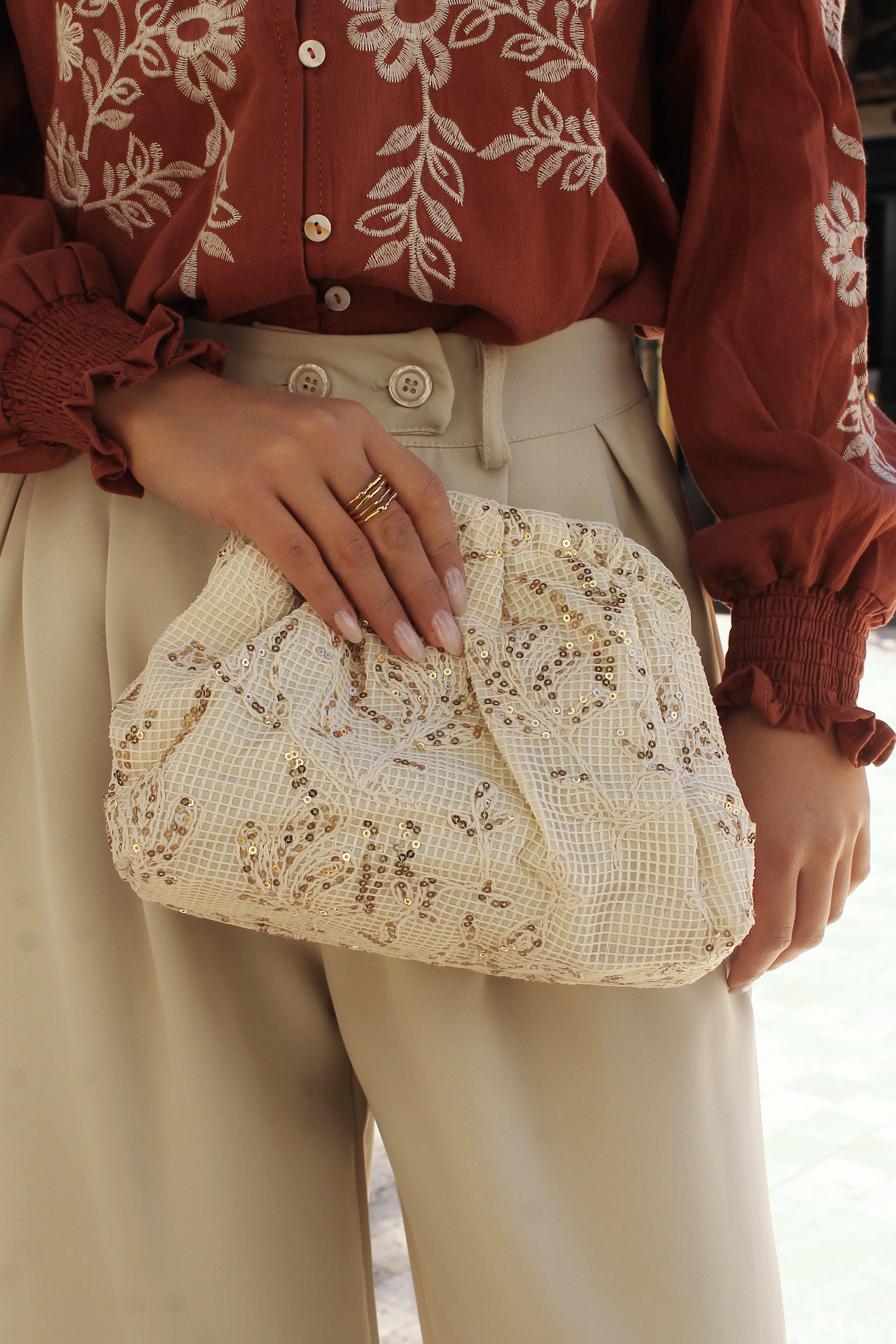 BOLSO DE MANO