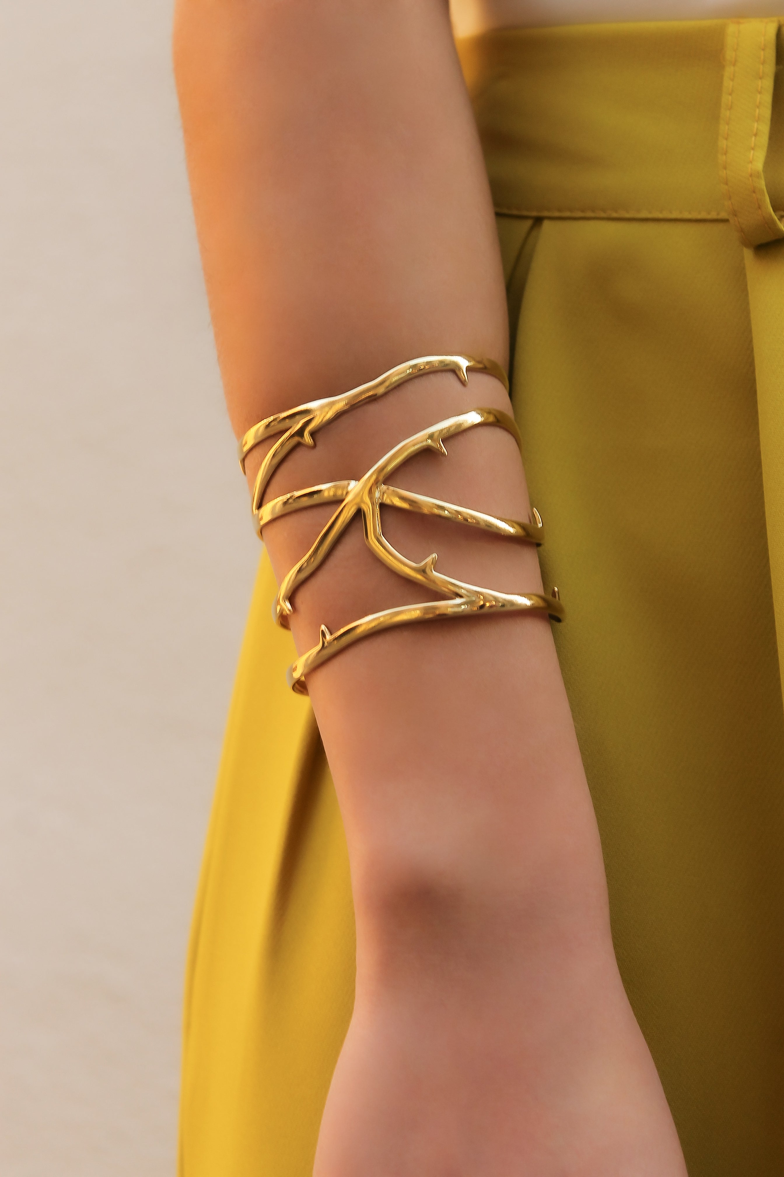 BRAZALETE DE ACERO