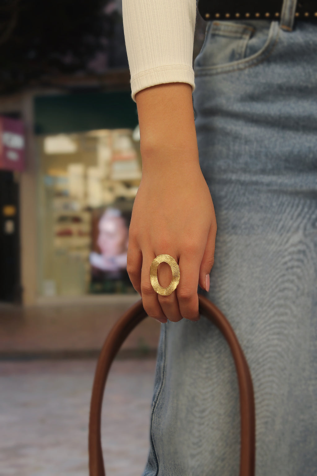 ANILLO OVALADO