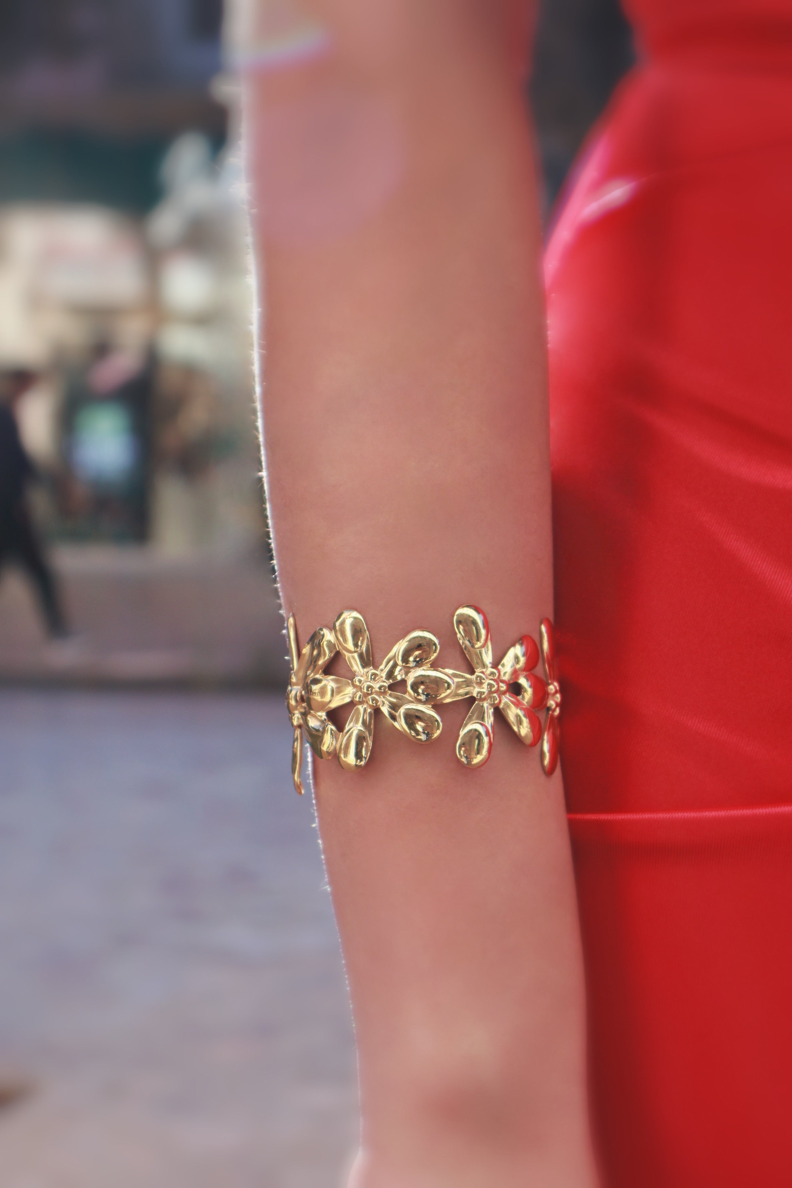 BRAZALETE  DE ACERO