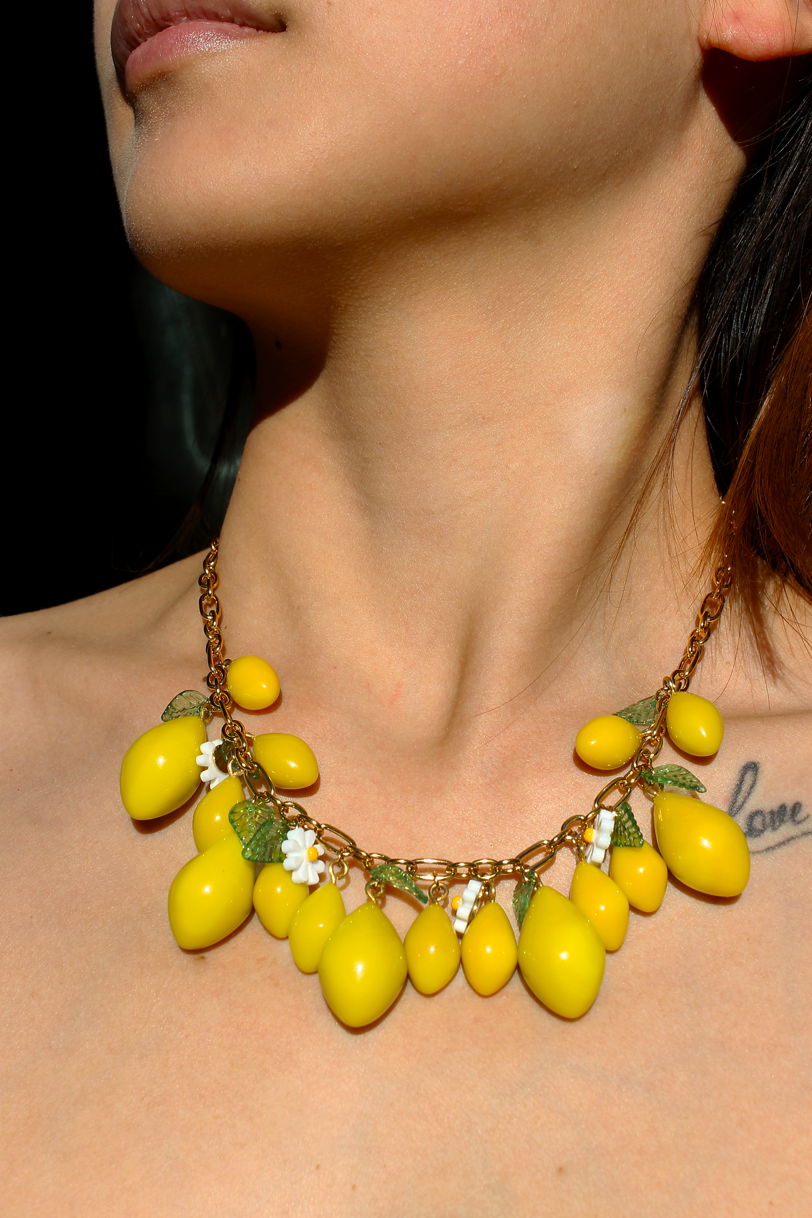 COLLAR LIMONES