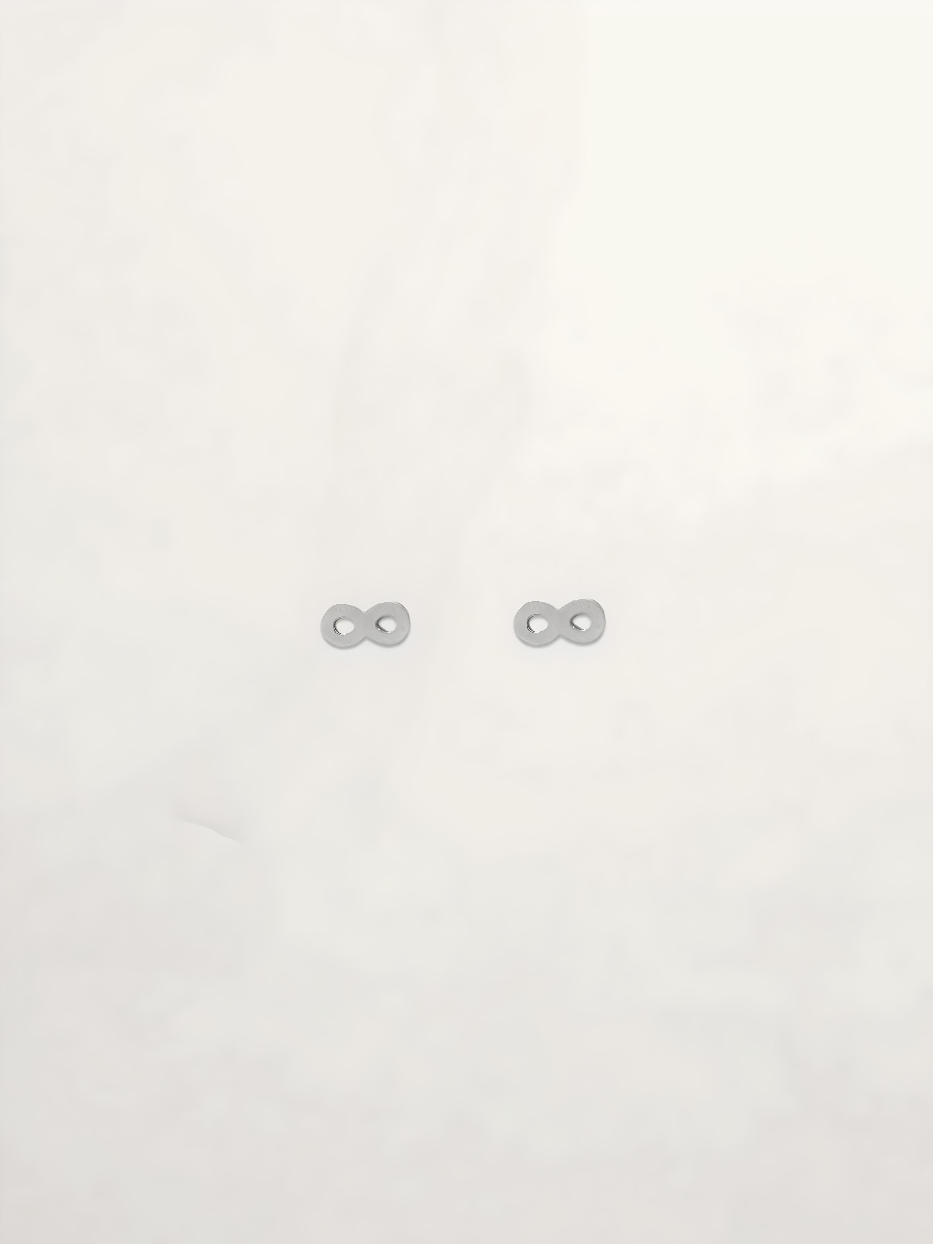 PENDIENTES INFINITO PEQUEÑOS
