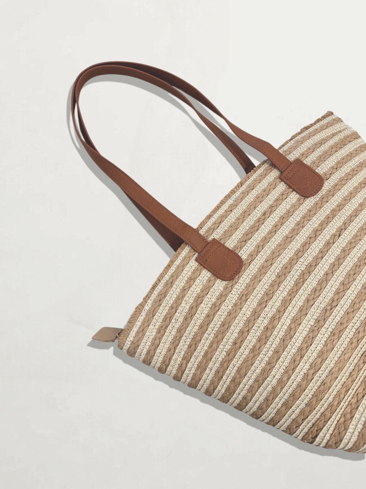 Beige2