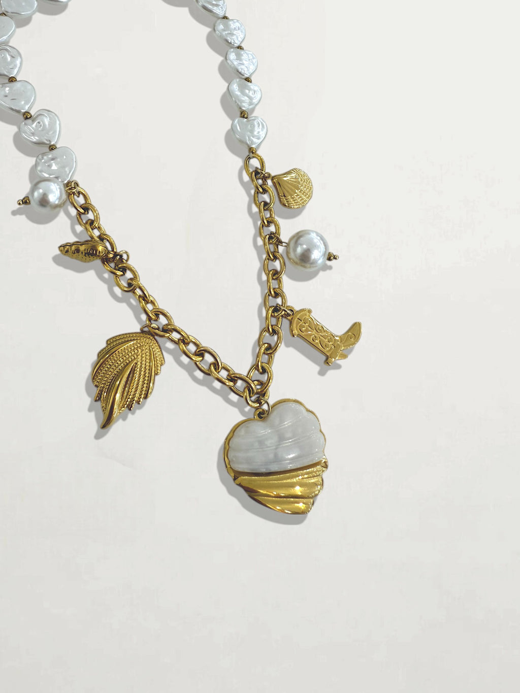 COLLAR ACERO CORAZON PERLADO